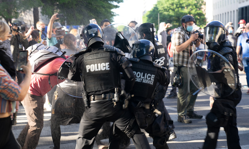 Law-Enforcement-Goes-Too-Far-Blog Police vs Protestors